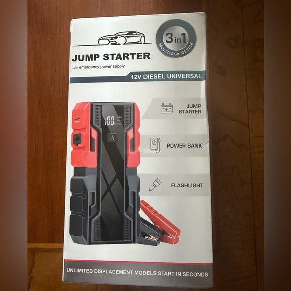 Gillaway Other - New GILLAWAY 016 Jump Starter 3000A Peak Battery Pack (D5)